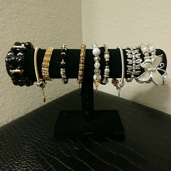 10 Bracelet Bundle - Picture 2 of 9